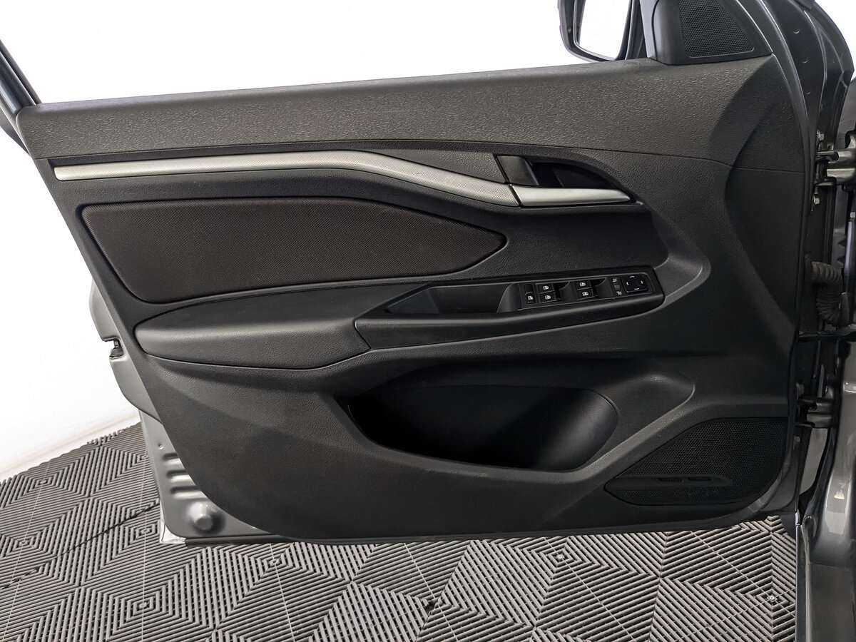 Lada (ВАЗ) Vesta с пробегом — 2021 год. Фото: #14