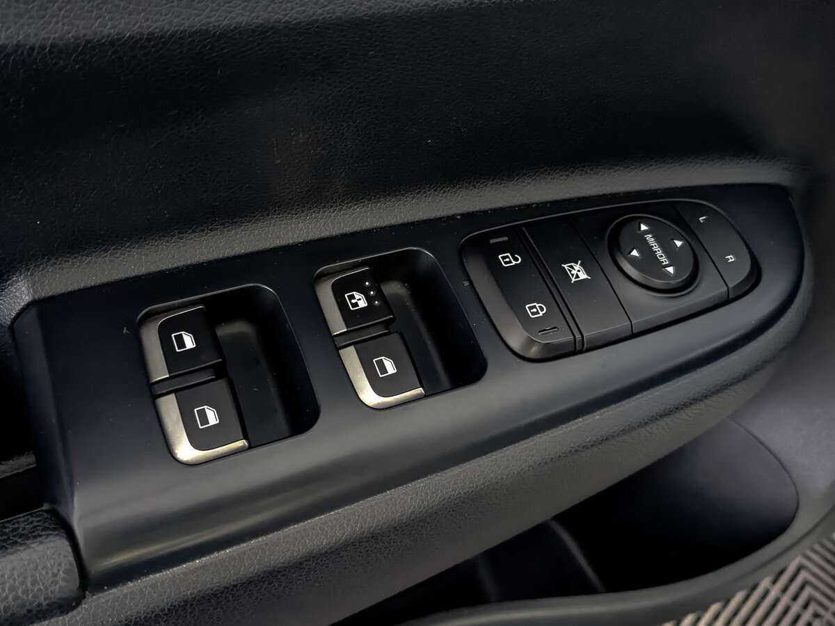 Kia Rio с пробегом — 2019 год. Фото: #19