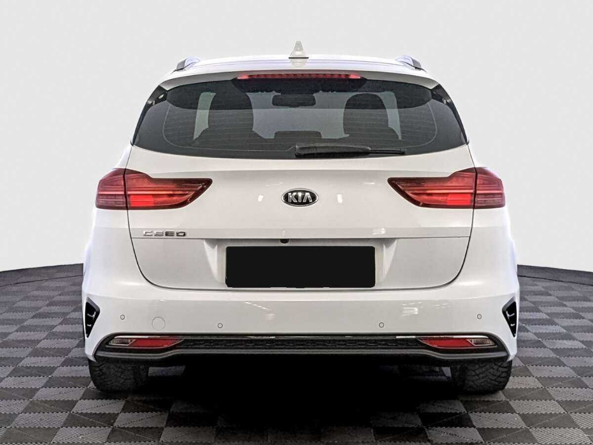 Kia Ceed с пробегом — 2021 год. Фото: #5