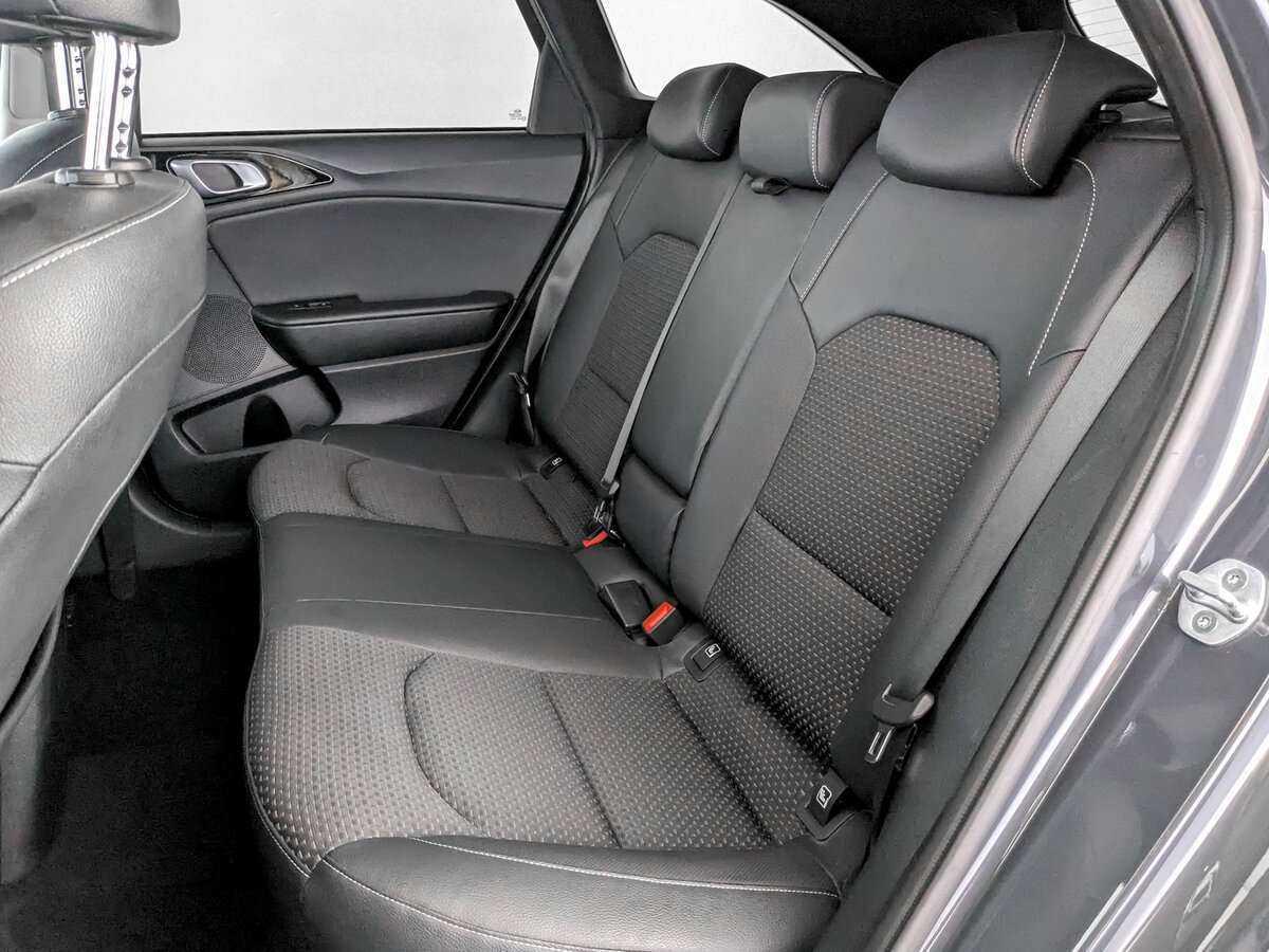 Kia Ceed с пробегом — 2021 год. Фото: #9