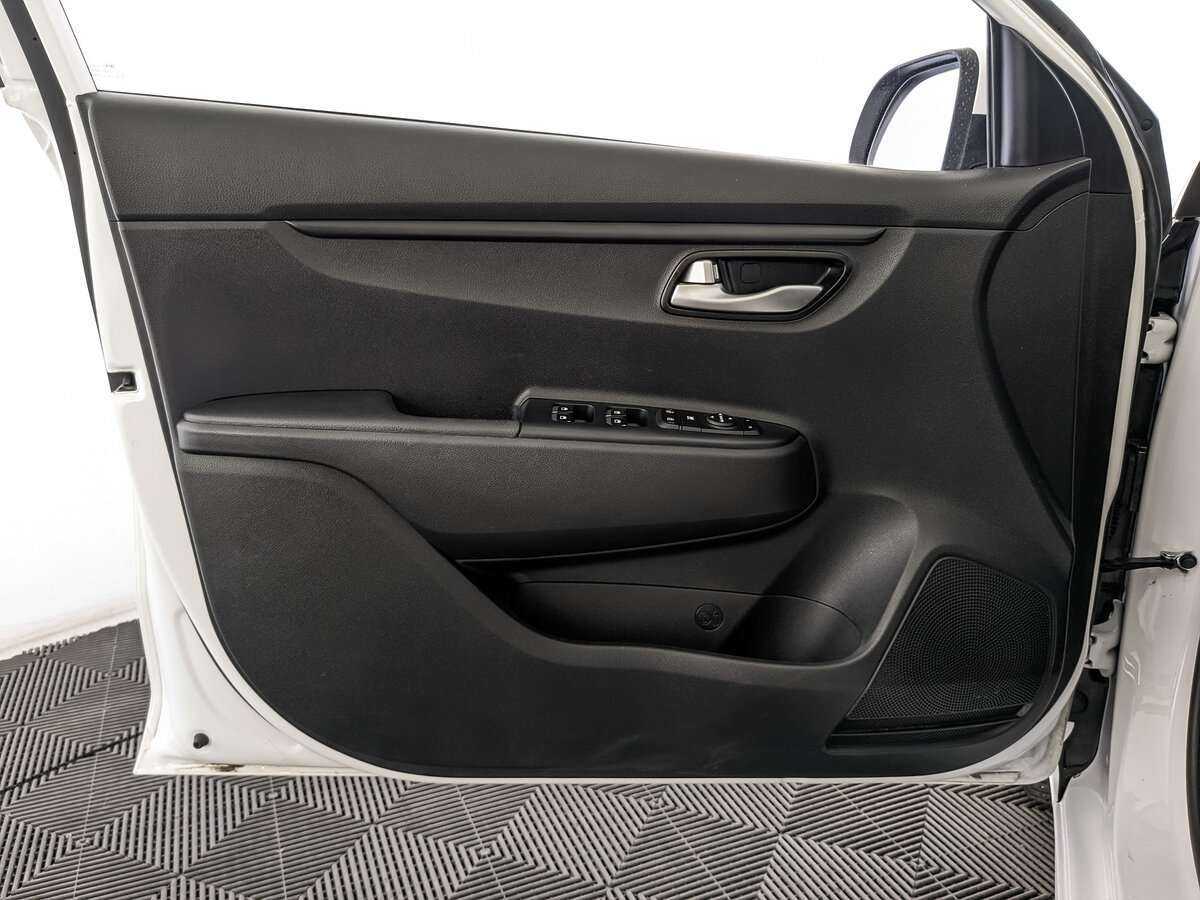 Kia Rio с пробегом — 2021 год. Фото: #14