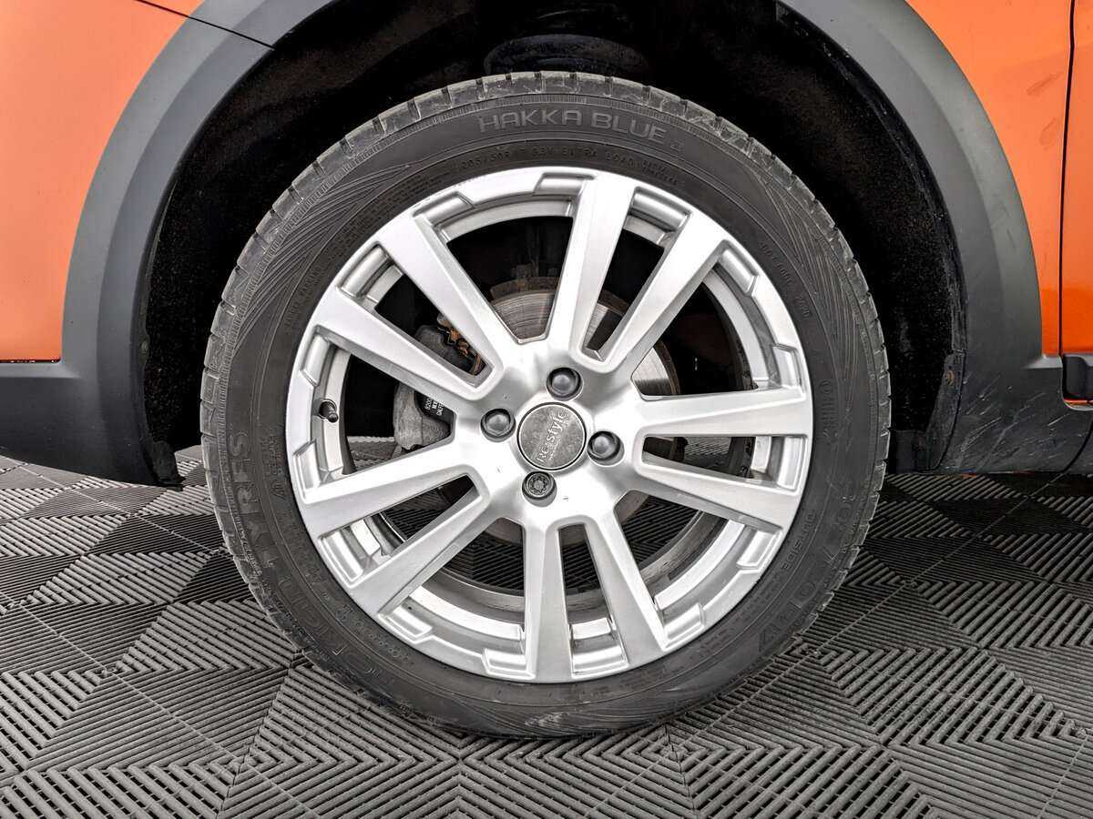 Lada (ВАЗ) Vesta с пробегом — 2019 год. Фото: #14