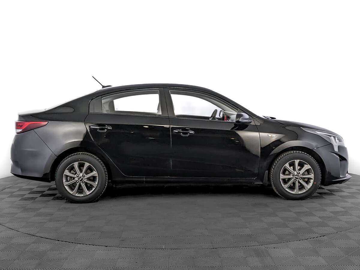 Kia Rio с пробегом — 2021 год. Фото: #3
