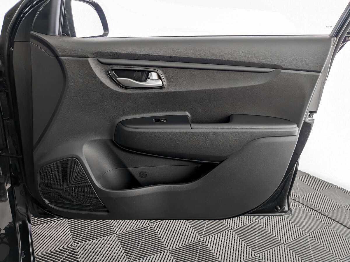Kia Rio с пробегом — 2021 год. Фото: #19