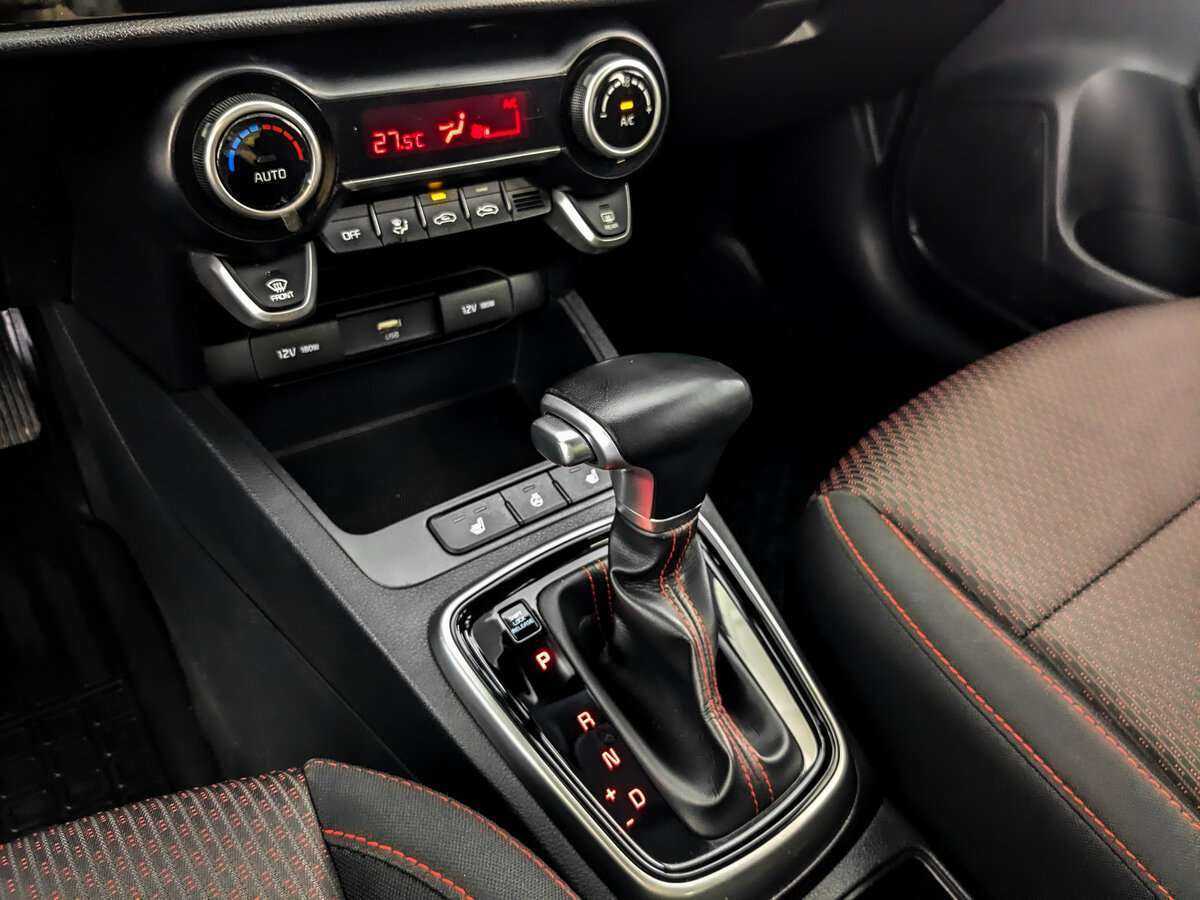 Kia Rio с пробегом — 2021 год. Фото: #20