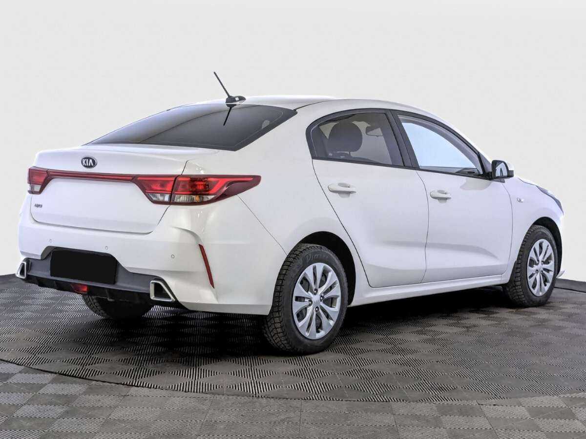 Kia Rio с пробегом — 2021 год. Фото: #4