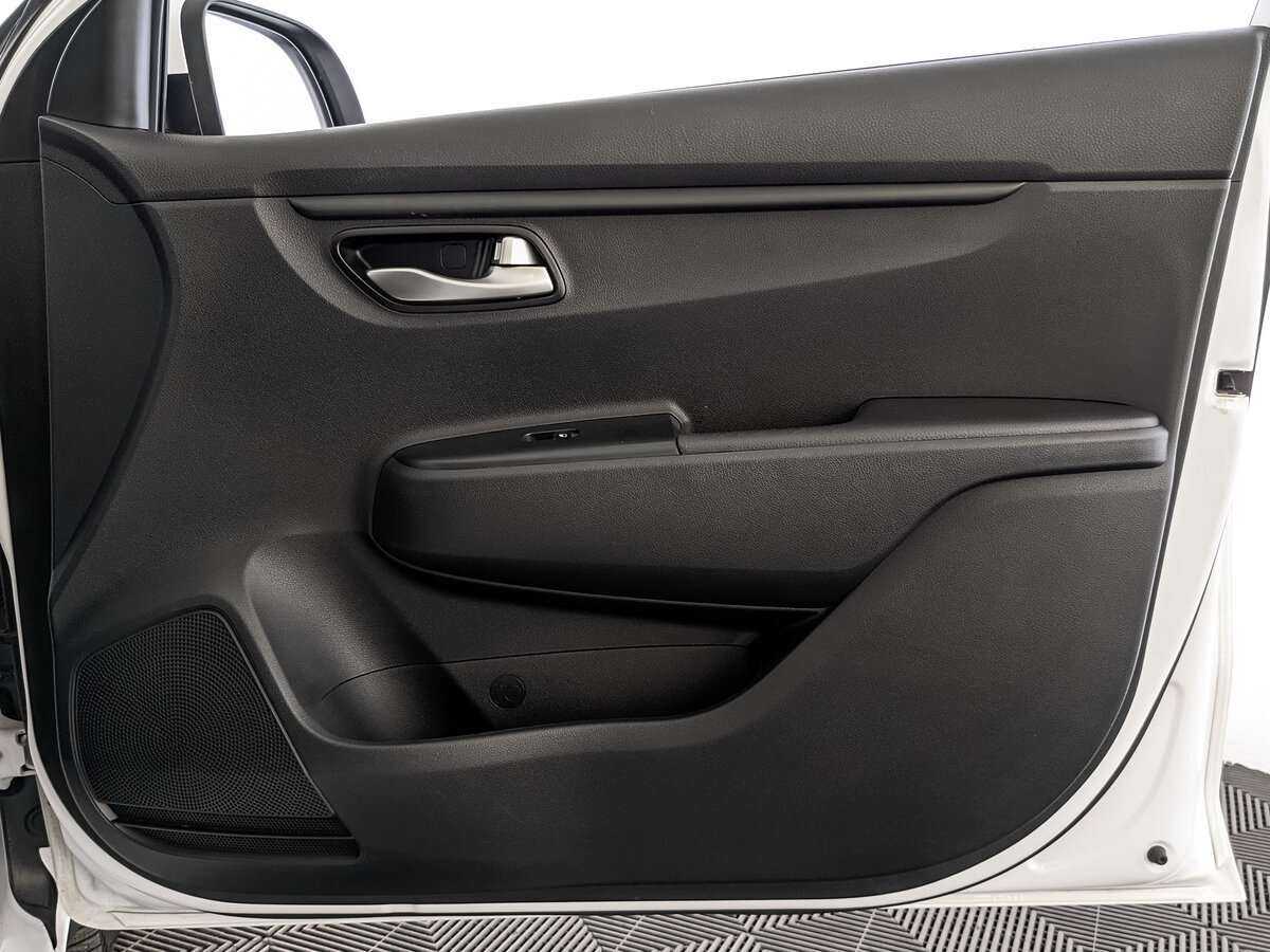 Kia Rio с пробегом — 2021 год. Фото: #24