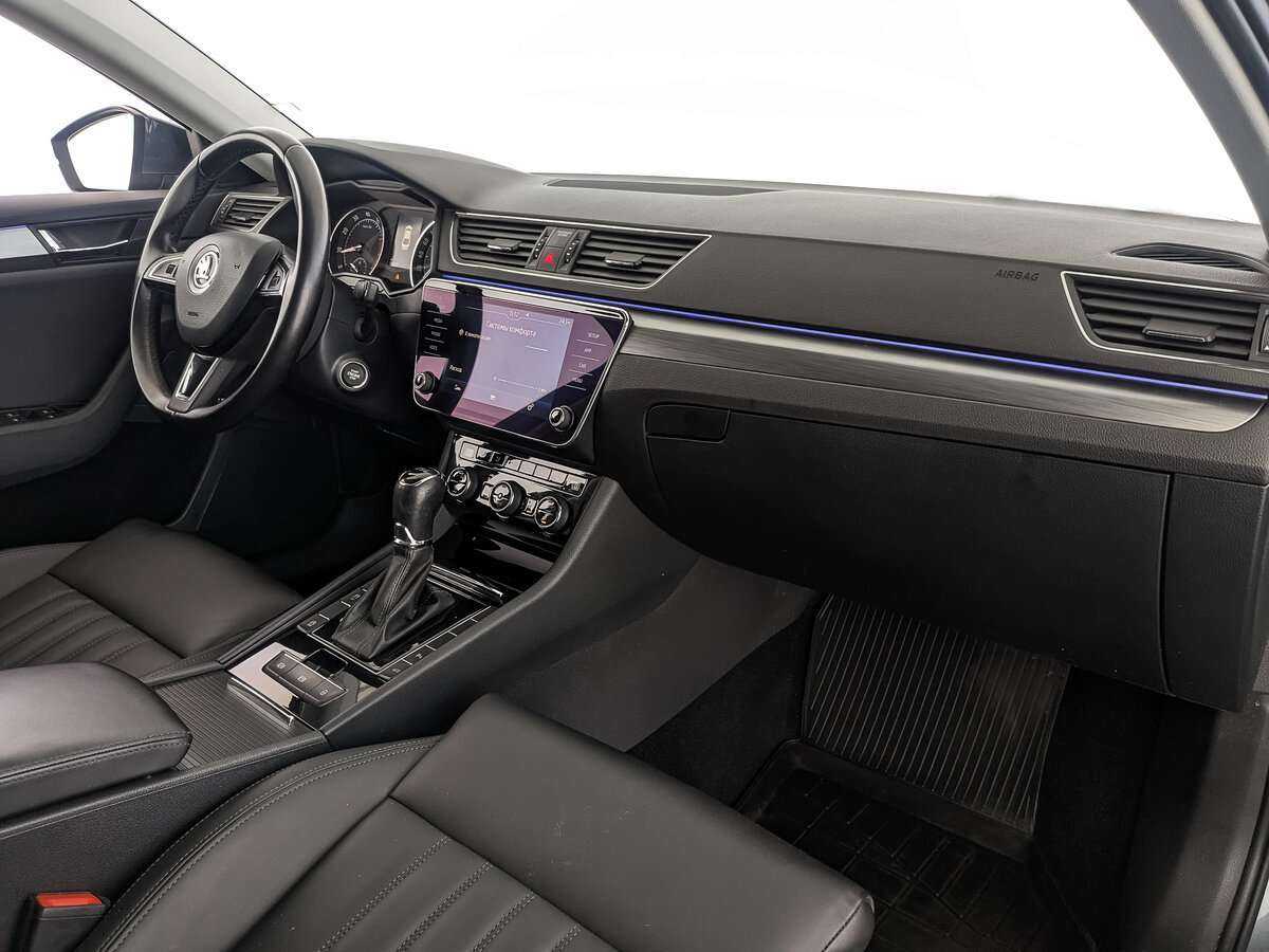 Skoda Superb с пробегом — 2017 год. Фото: #8