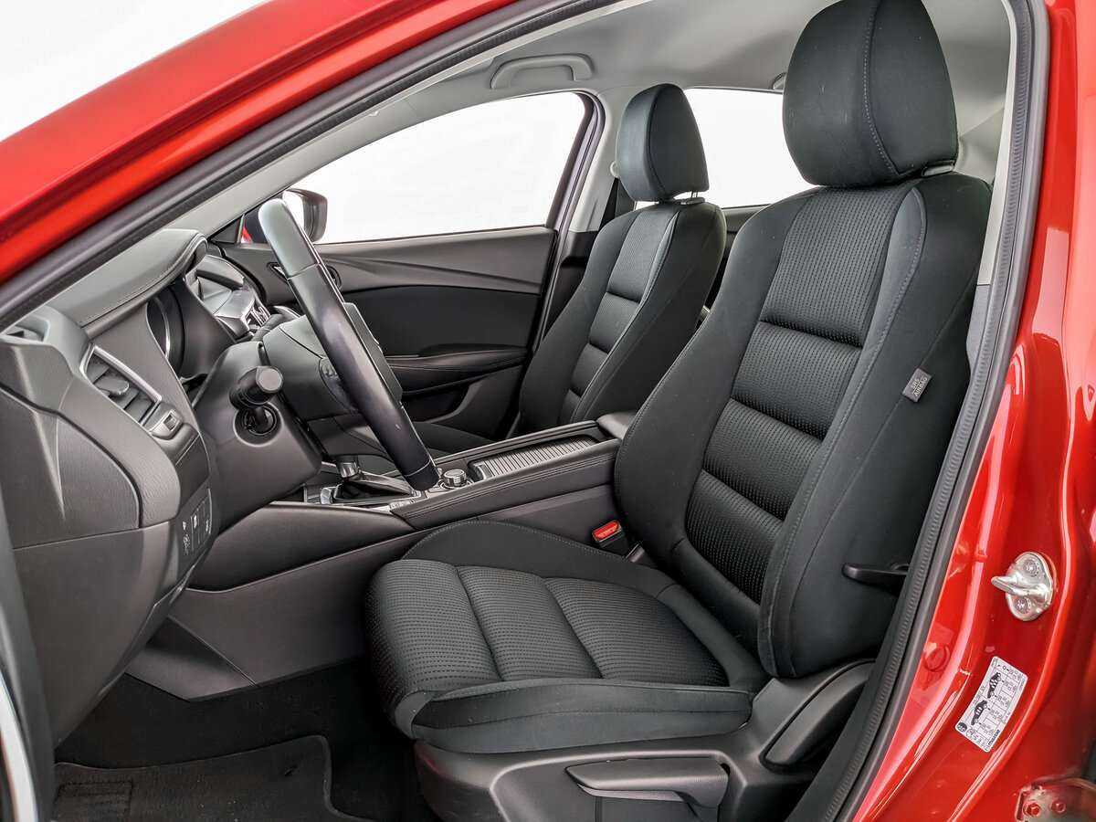 Mazda 6 с пробегом — 2018 год. Фото: #19