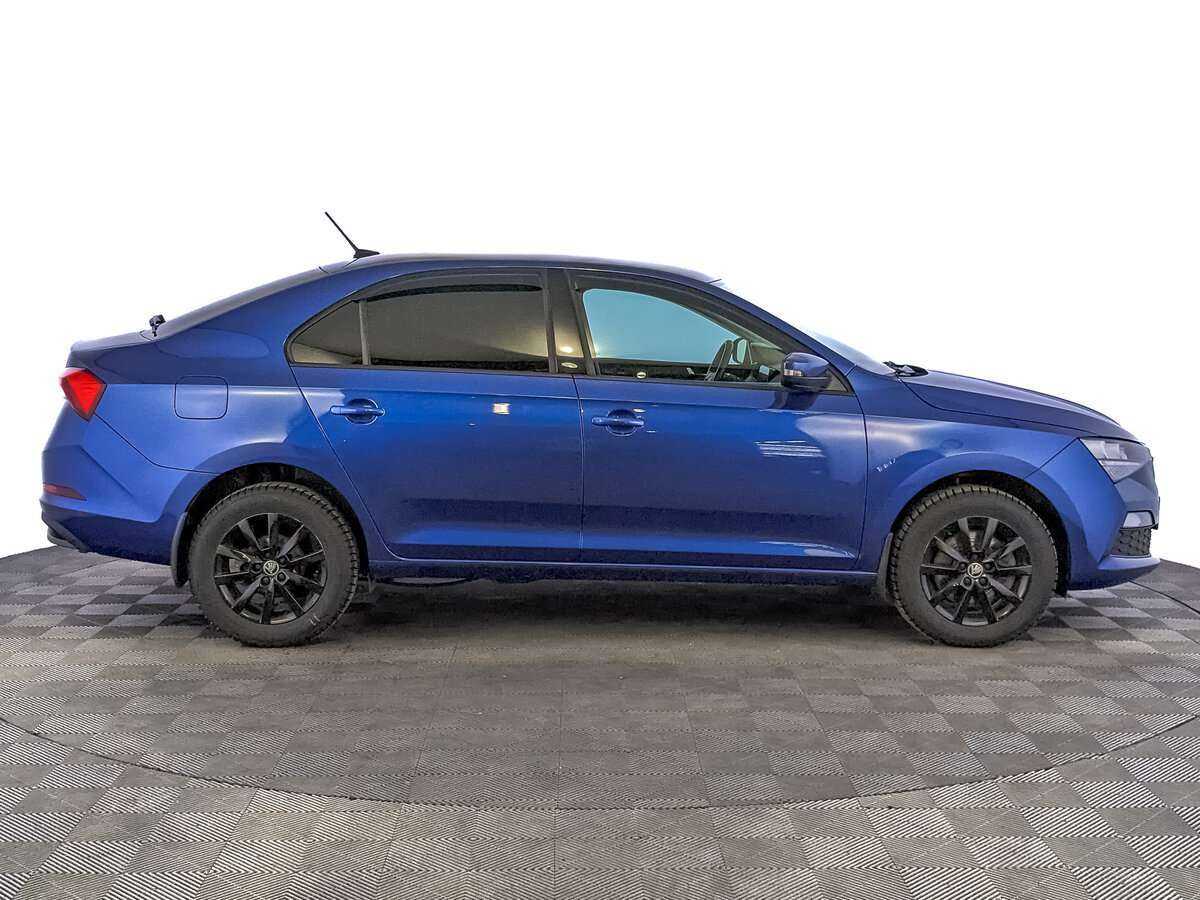 Skoda Rapid с пробегом — 2021 год. Фото: #3