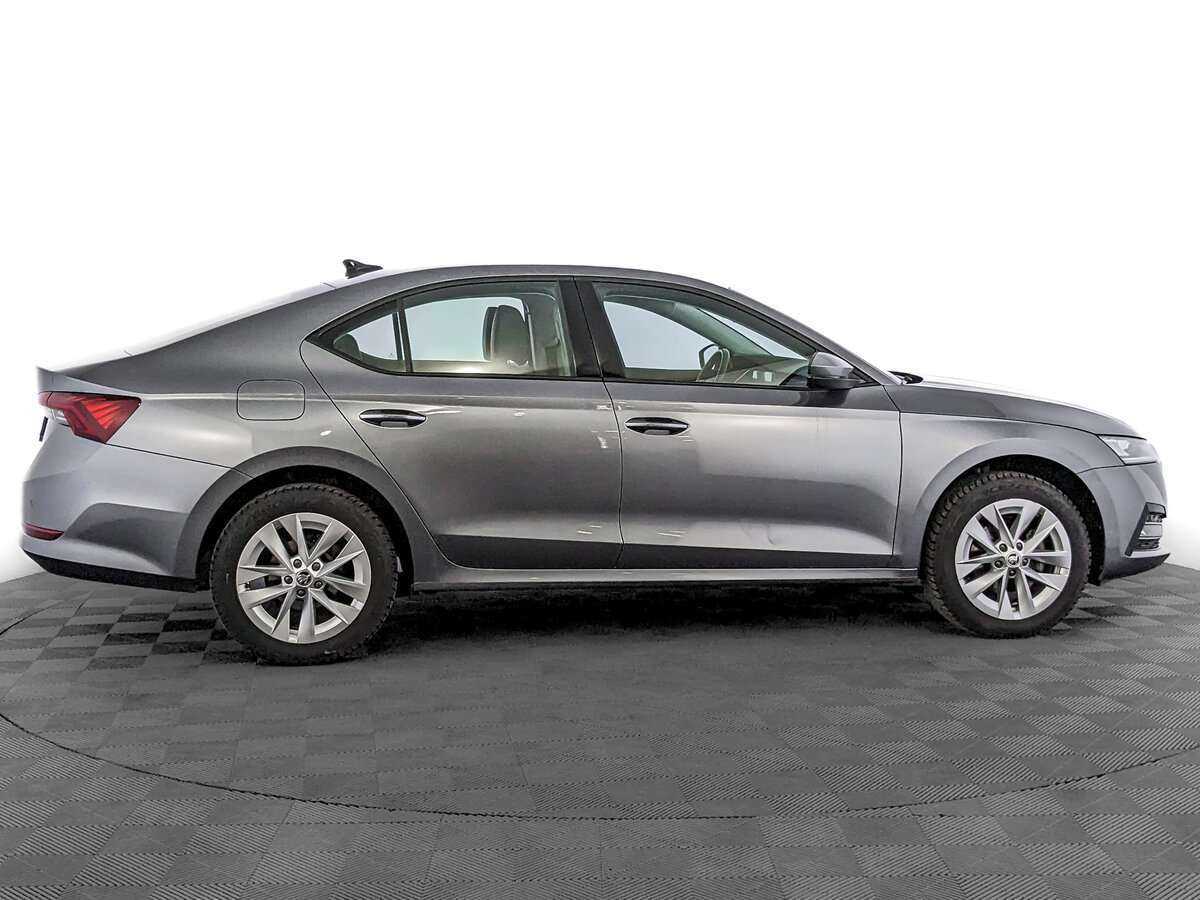 Skoda Octavia с пробегом — 2021 год. Фото: #3