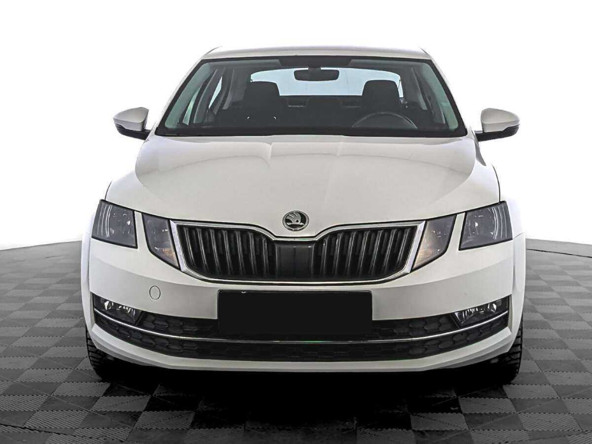 Skoda Octavia с пробегом — 2020 год. Фото: #1