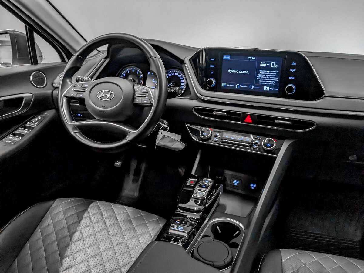 Hyundai Sonata с пробегом — 2020 год. Фото: #22