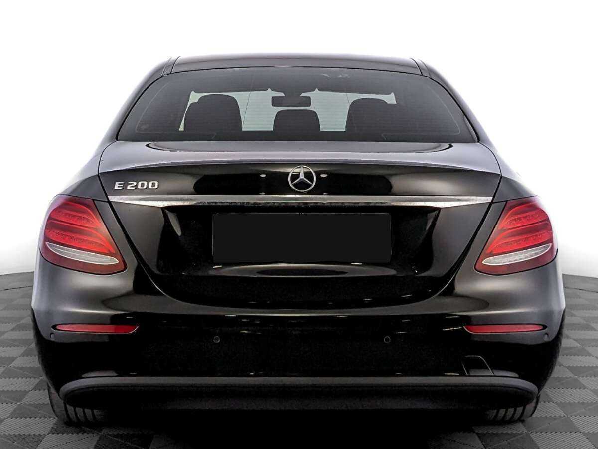 Mercedes-Benz E-Класс с пробегом — 2018 год. Фото: #5