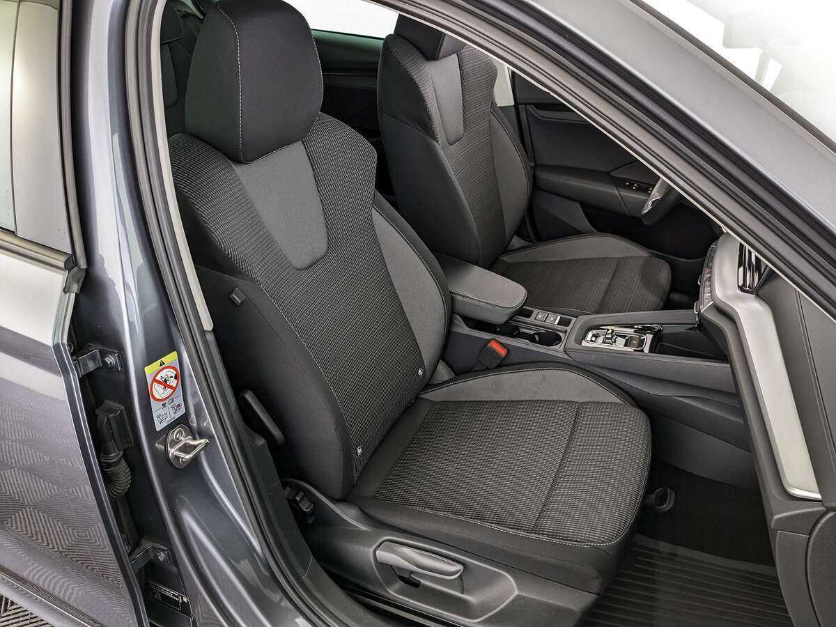 Skoda Octavia с пробегом — 2021 год. Фото: #17