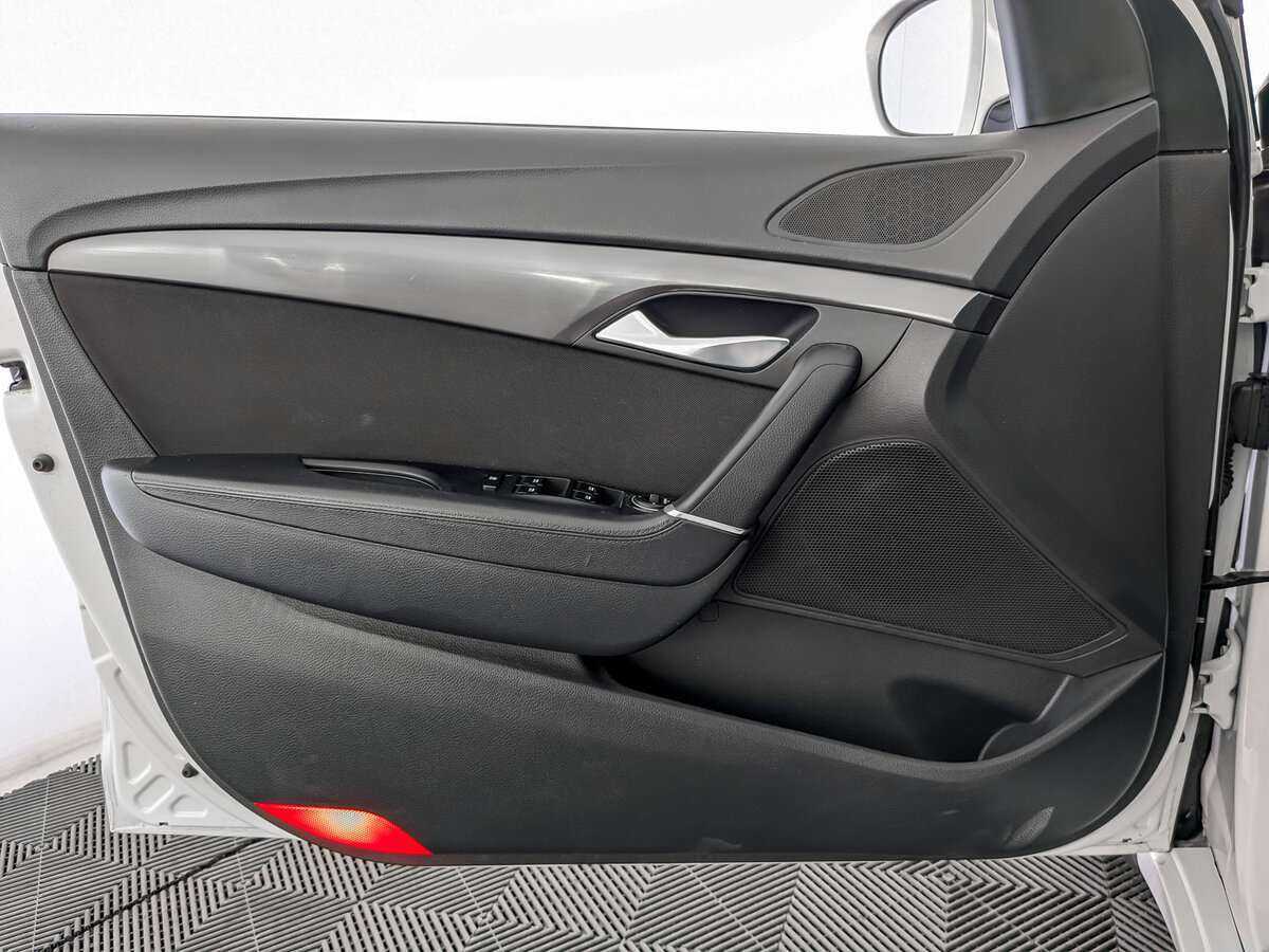 Hyundai i40 с пробегом — 2016 год. Фото: #14