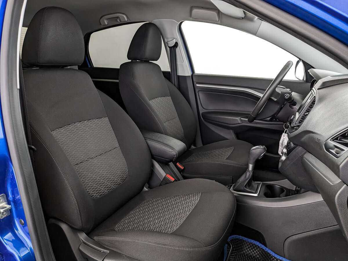 Lada (ВАЗ) Vesta с пробегом — 2022 год. Фото: #19