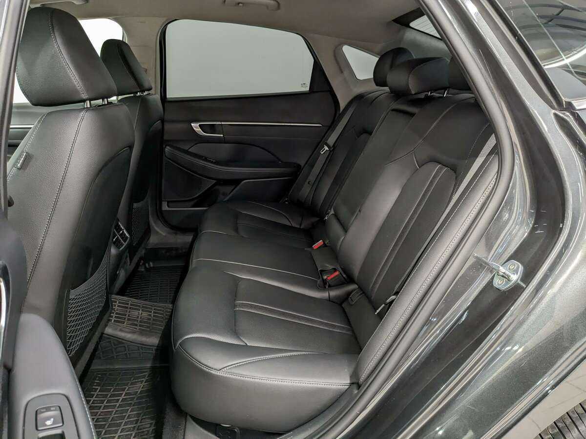 Hyundai Sonata с пробегом — 2022 год. Фото: #20