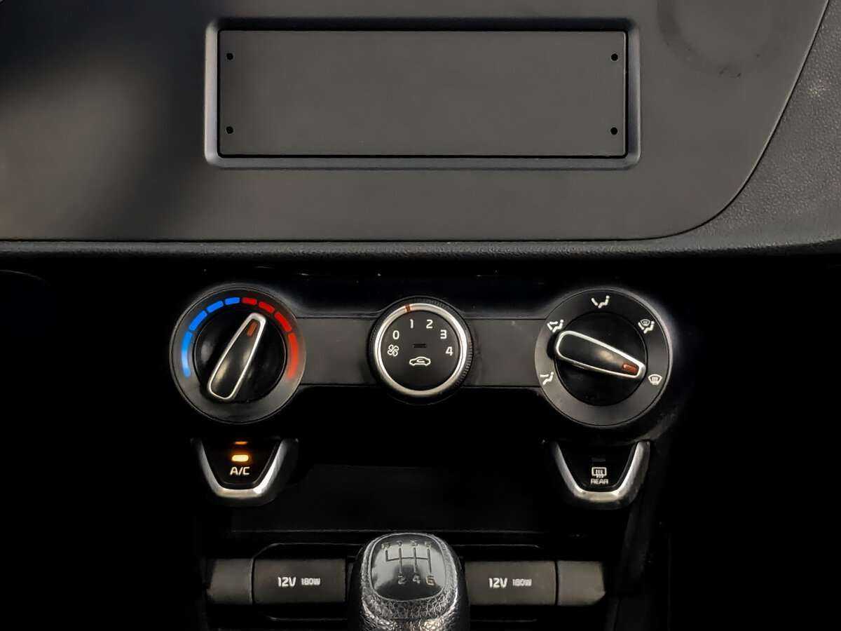 Kia Rio с пробегом — 2021 год. Фото: #14