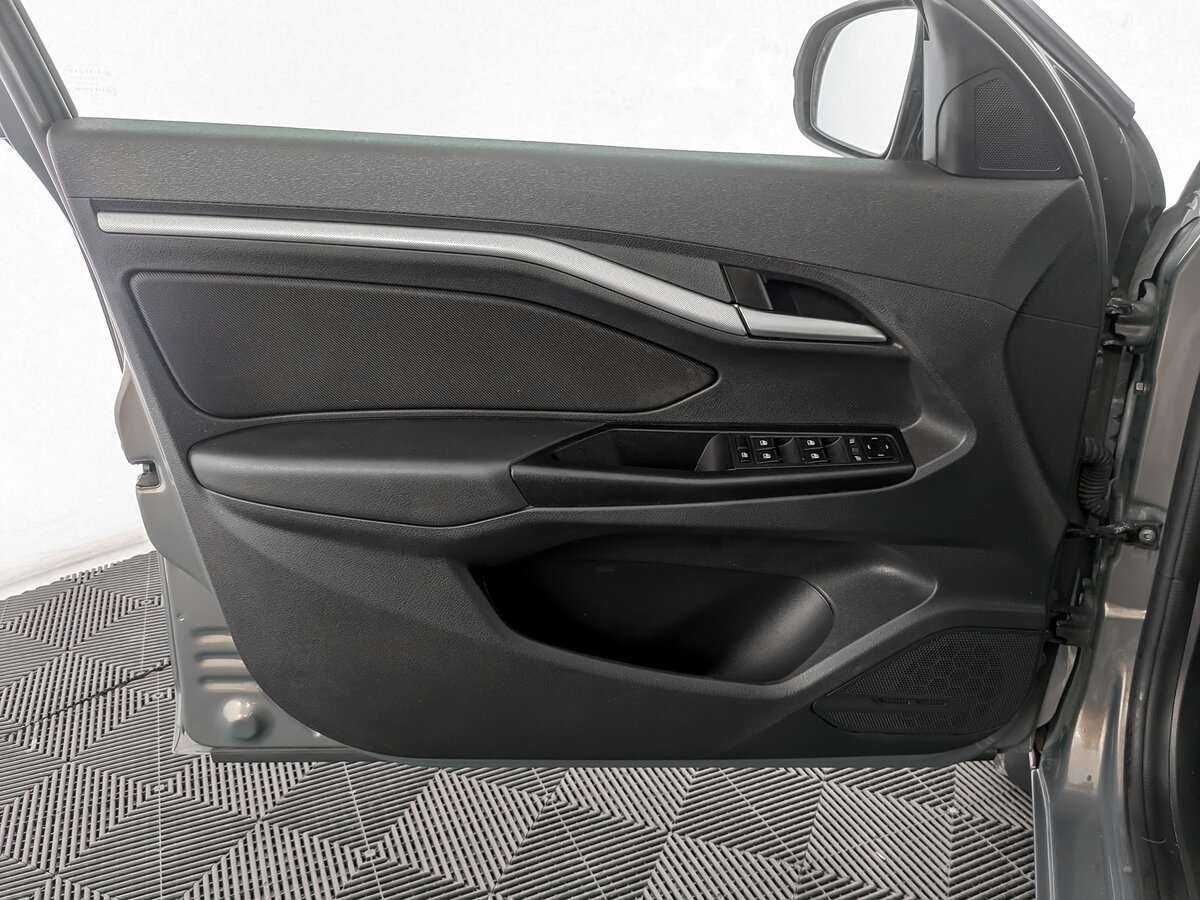 Lada (ВАЗ) Vesta с пробегом — 2021 год. Фото: #12