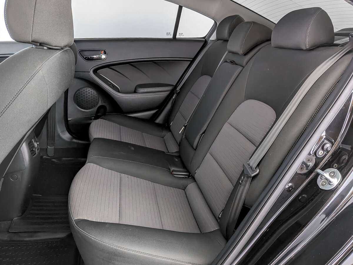 Kia Cerato с пробегом — 2019 год. Фото: #9