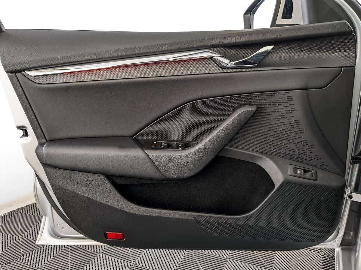 Skoda Octavia с пробегом — 2021 год. Фото: #13