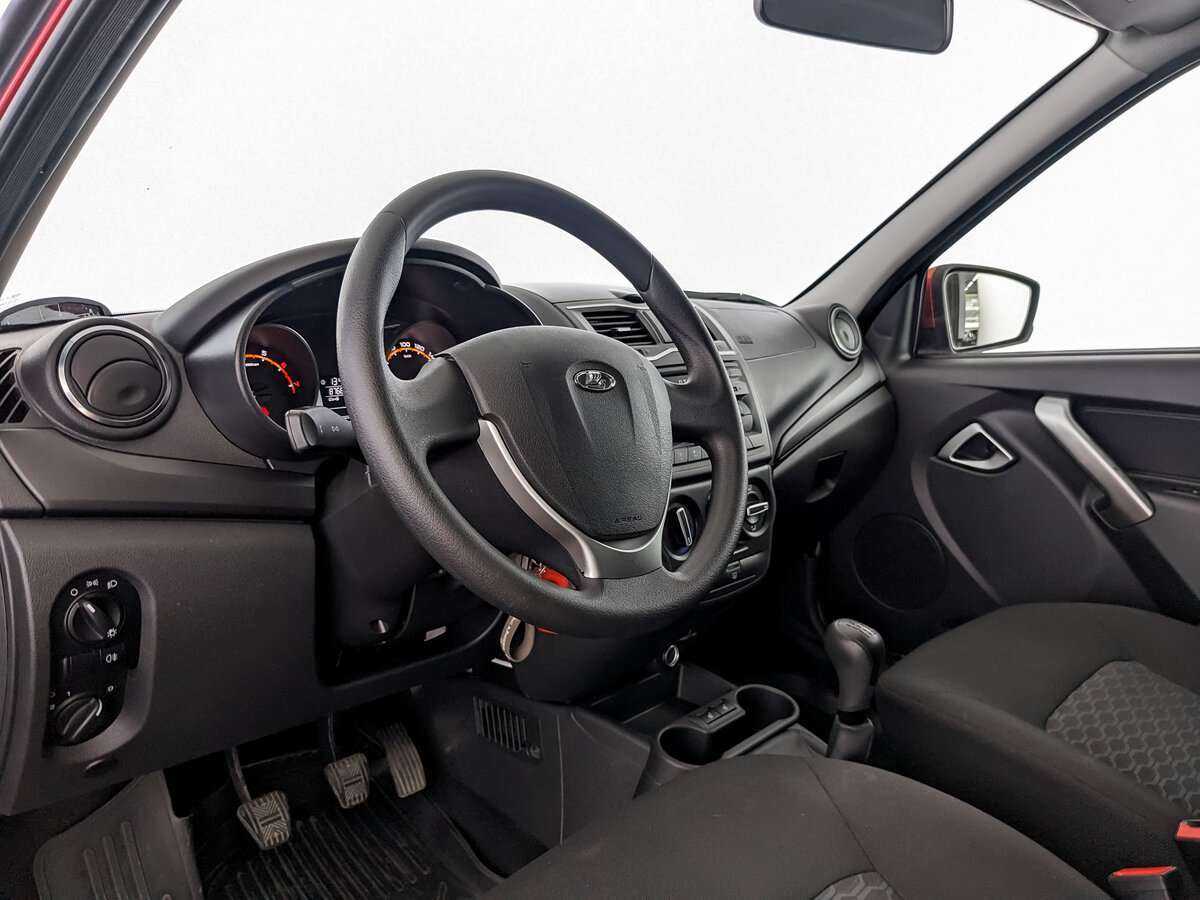 Lada (ВАЗ) Granta с пробегом — 2020 год. Фото: #13