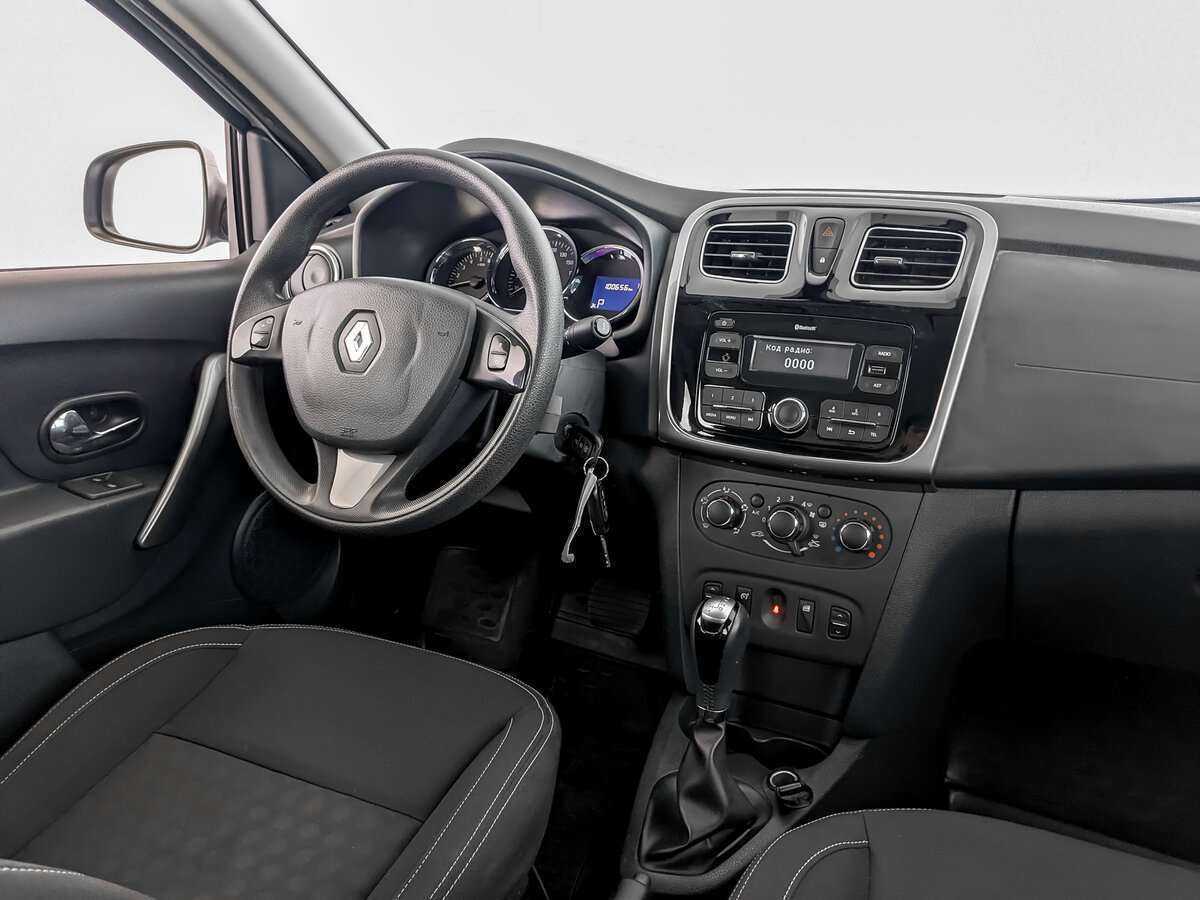 Renault Logan с пробегом — 2017 год. Фото: #20