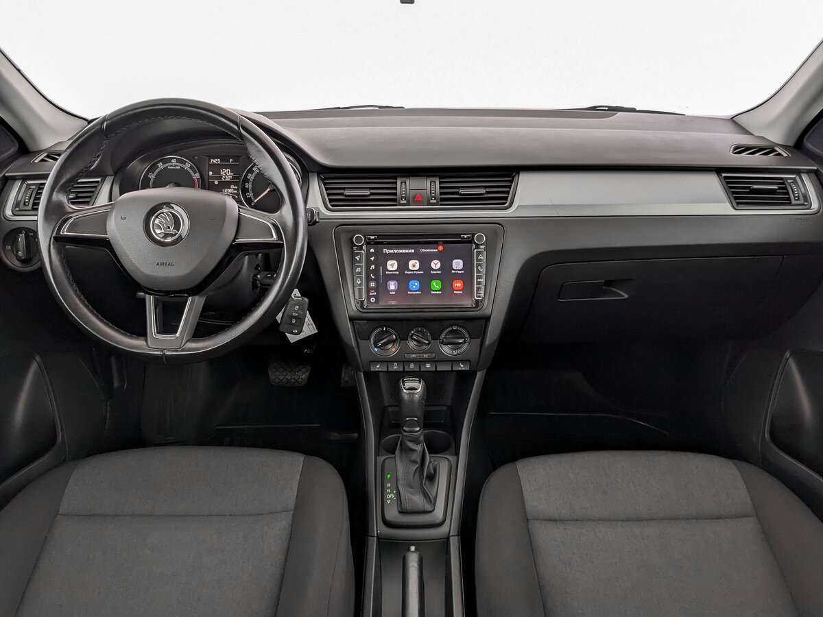 Skoda Rapid с пробегом — 2018 год. Фото: #11