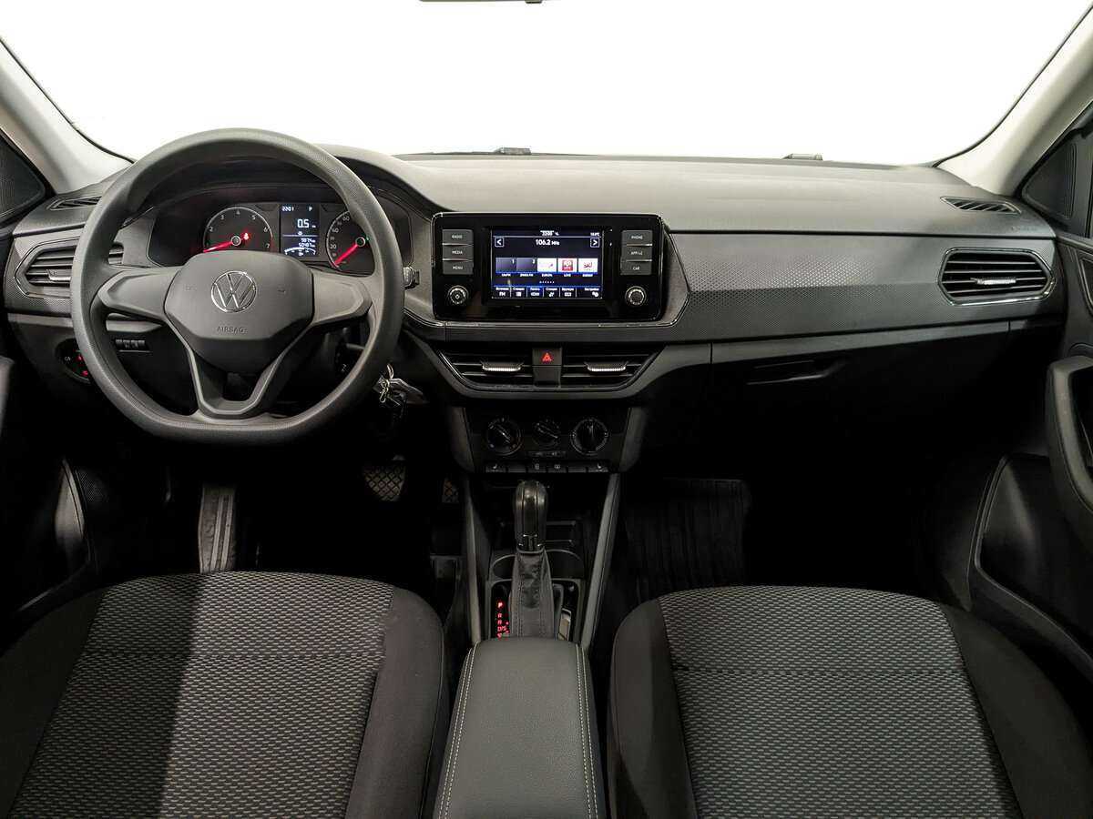 Volkswagen Polo с пробегом — 2020 год. Фото: #9