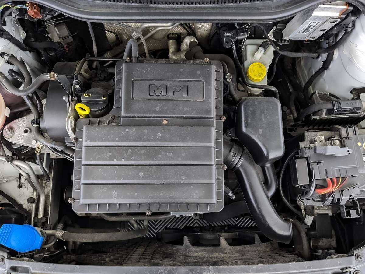 Volkswagen Polo с пробегом — 2019 год. Фото: #8