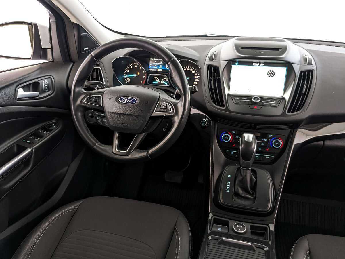 Ford Kuga с пробегом — 2018 год. Фото: #16