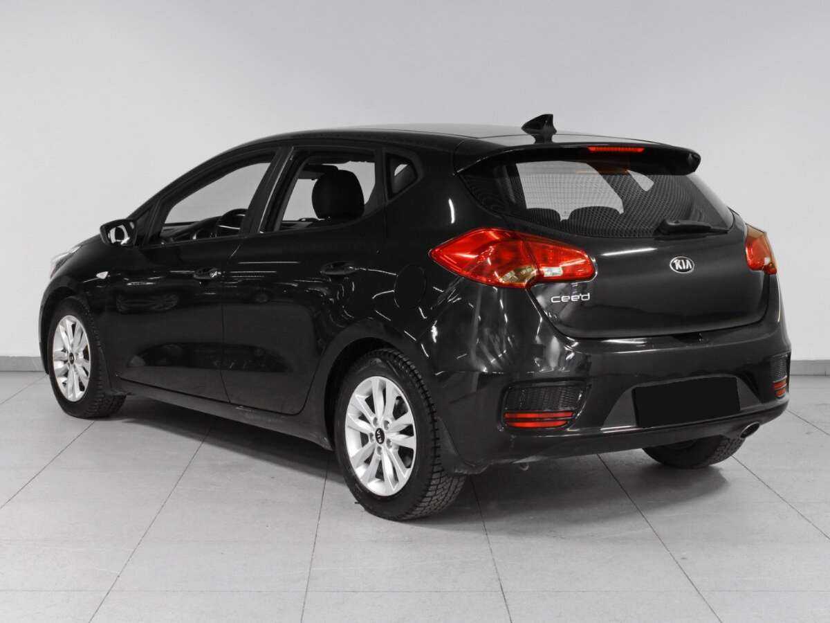 Kia Ceed с пробегом — 2017 год. Фото: #6