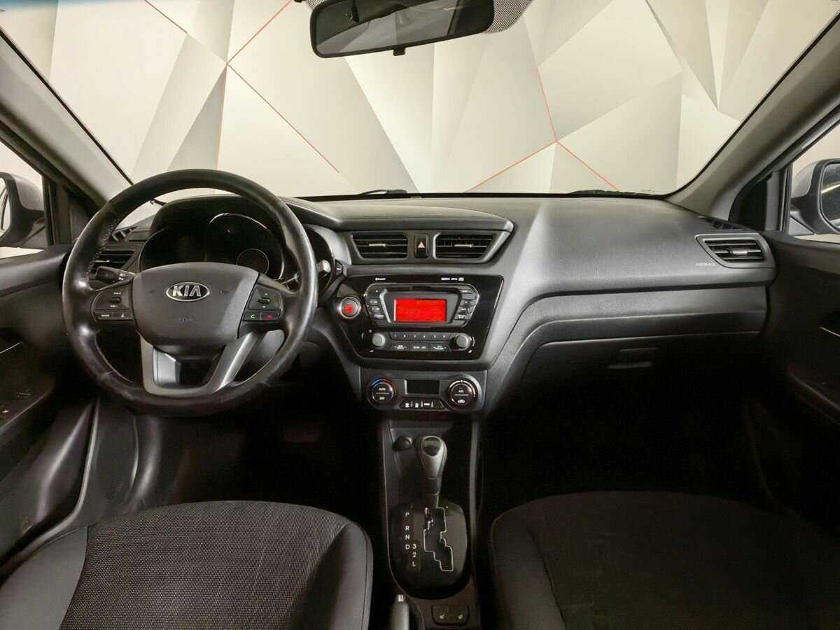 Kia Rio с пробегом — 2014 год. Фото: #4