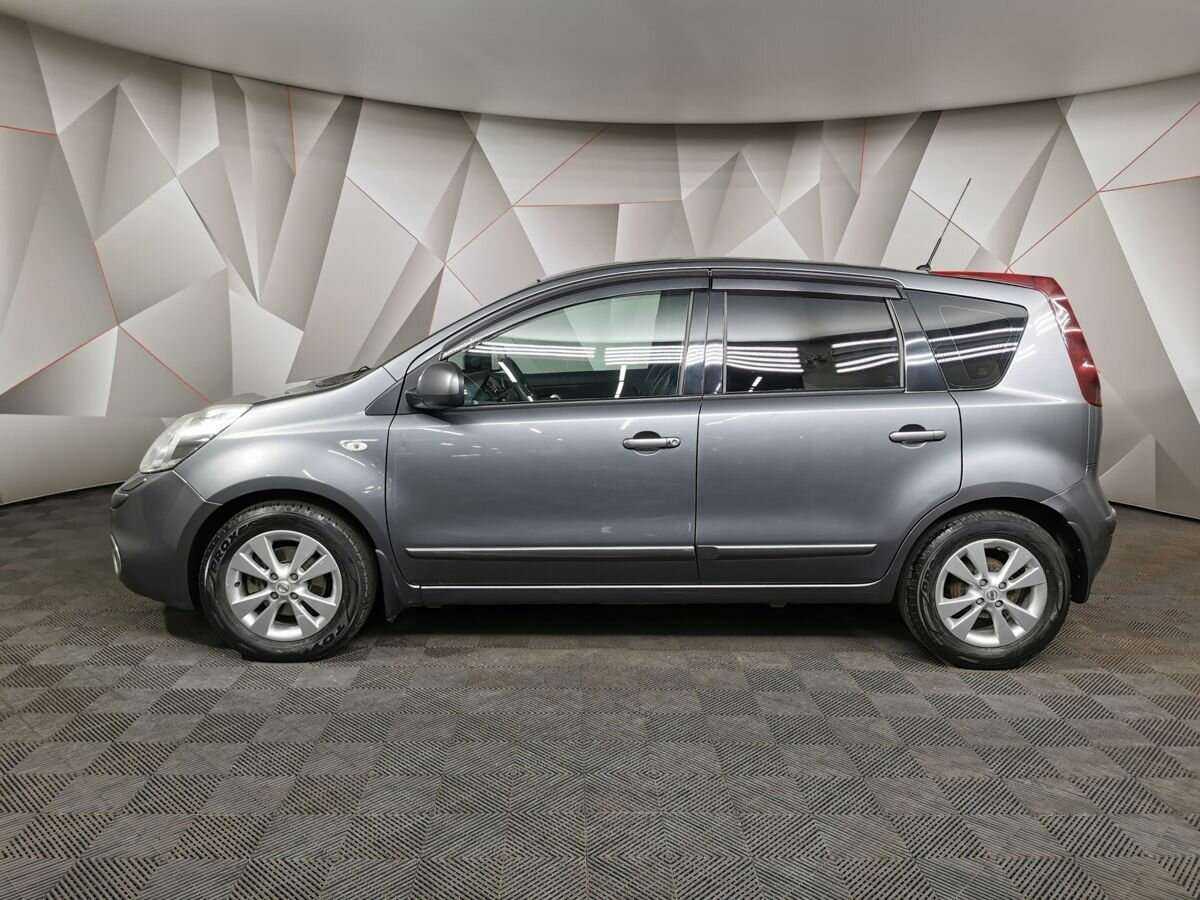 Nissan Note с пробегом — 2012 год. Фото: #4