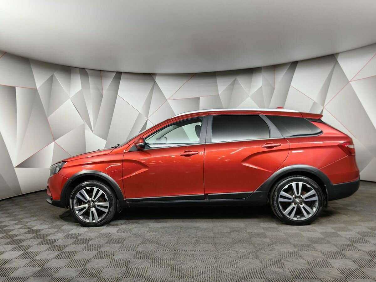 Lada (ВАЗ) Vesta с пробегом — 2019 год. Фото: #4