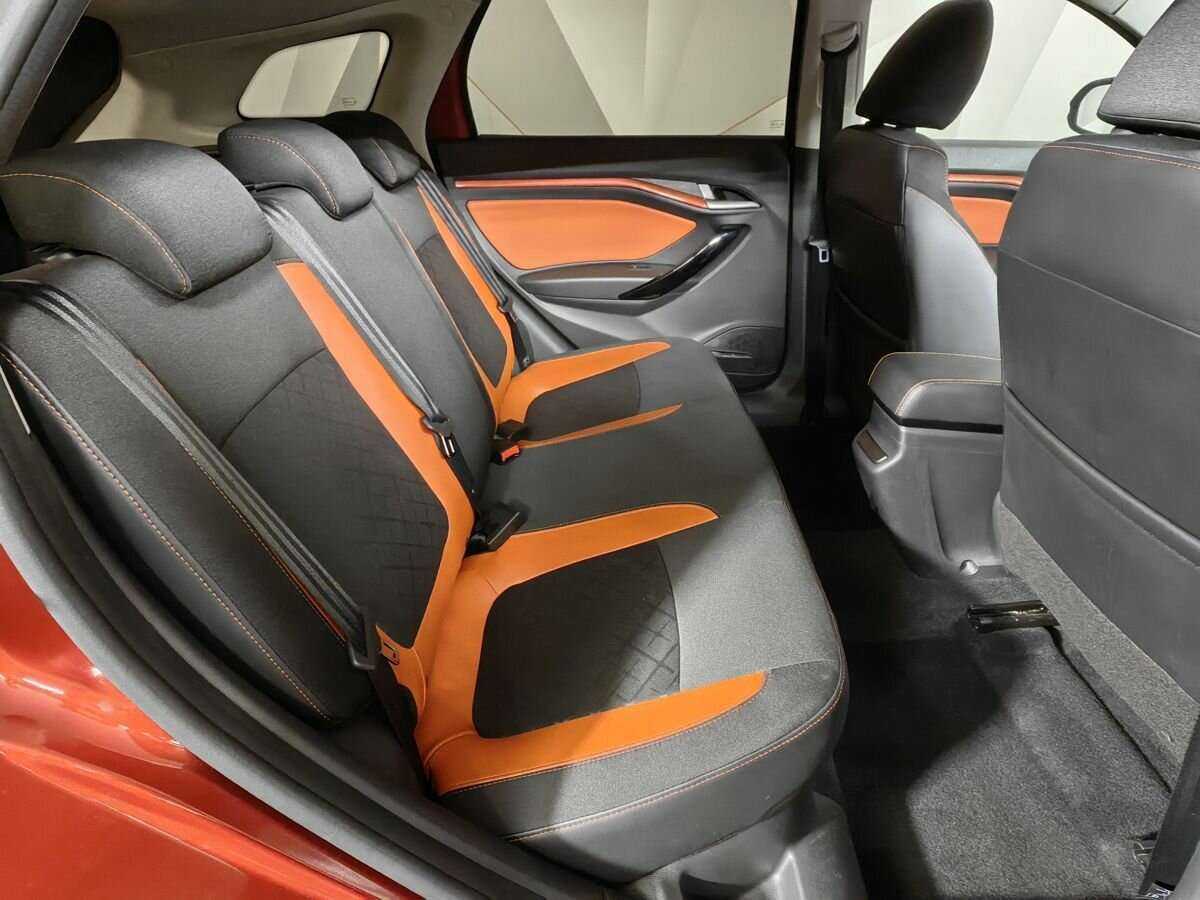 Lada (ВАЗ) Vesta с пробегом — 2019 год. Фото: #11