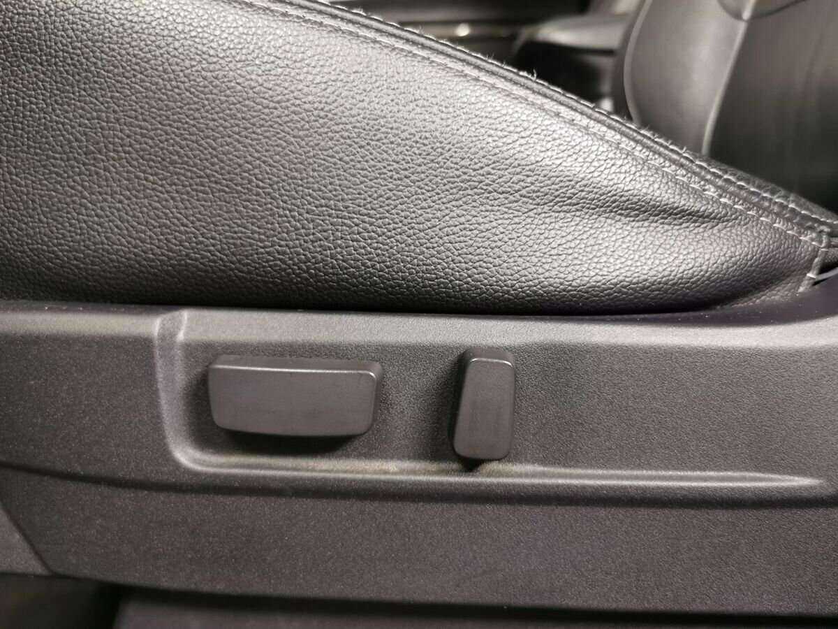 Mitsubishi Outlander с пробегом — 2018 год. Фото: #17