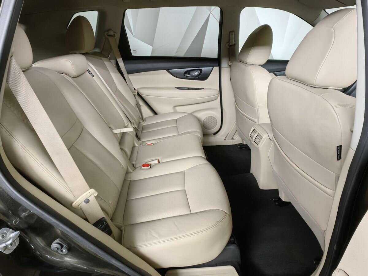 Nissan X-Trail с пробегом — 2017 год. Фото: #11