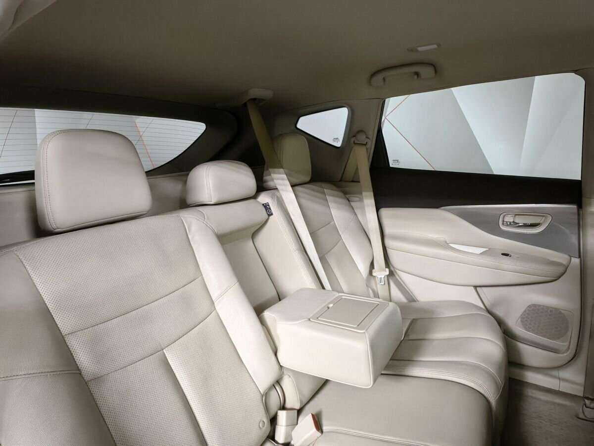 Nissan Murano с пробегом — 2018 год. Фото: #12