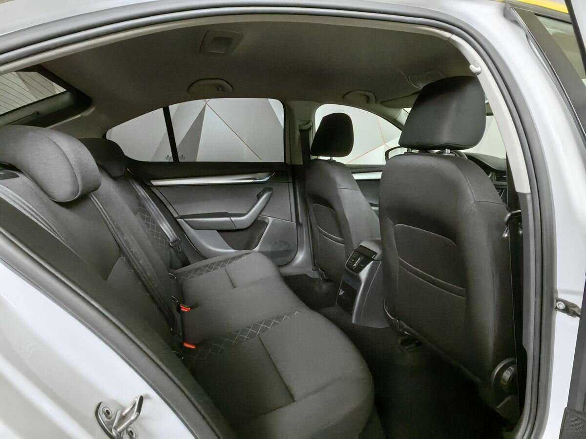 Skoda Octavia с пробегом — 2019 год. Фото: #11