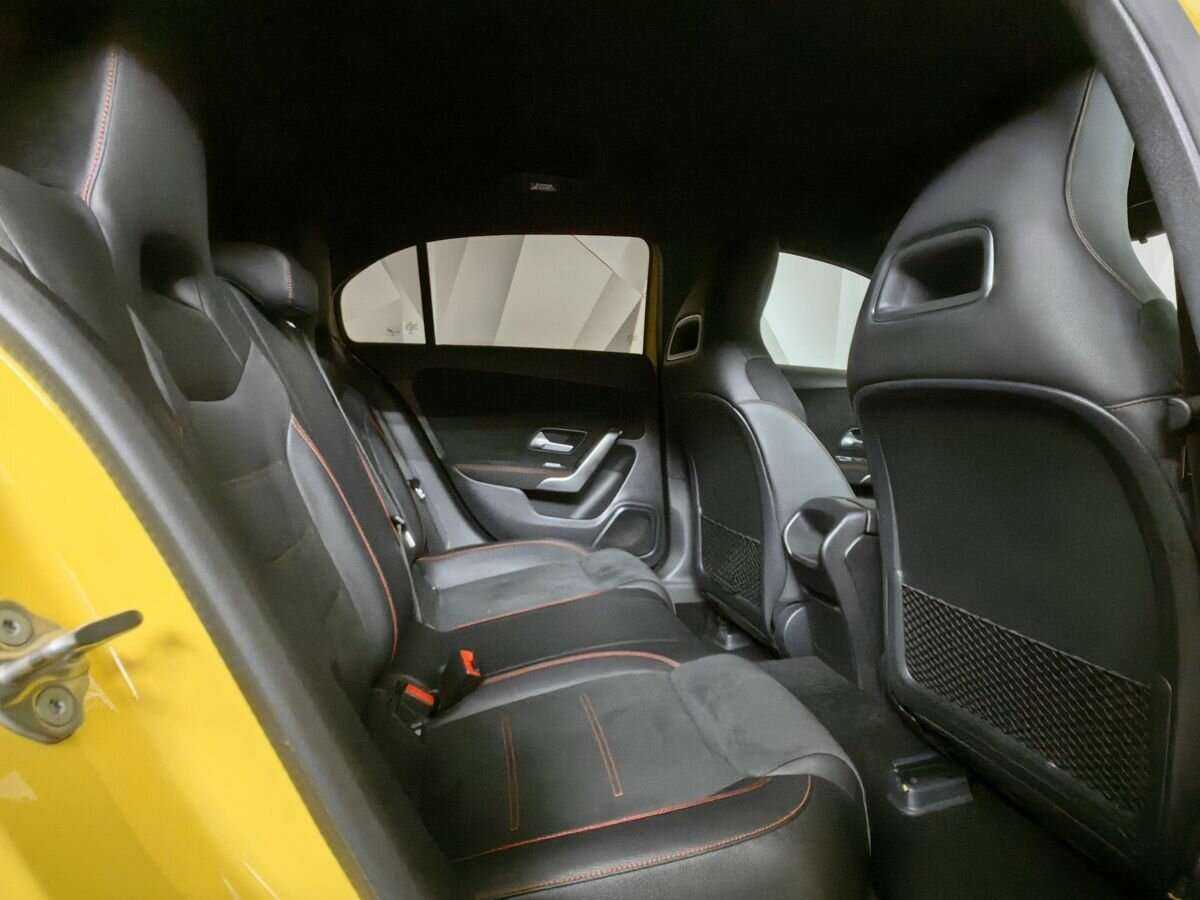 Mercedes-Benz A-Класс с пробегом — 2019 год. Фото: #11