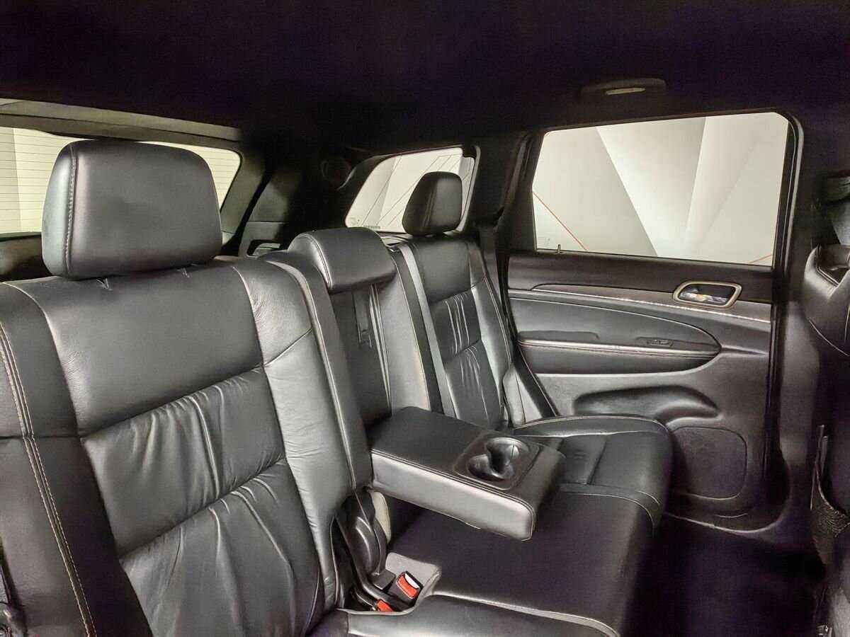 Jeep Grand Cherokee с пробегом — 2013 год. Фото: #12