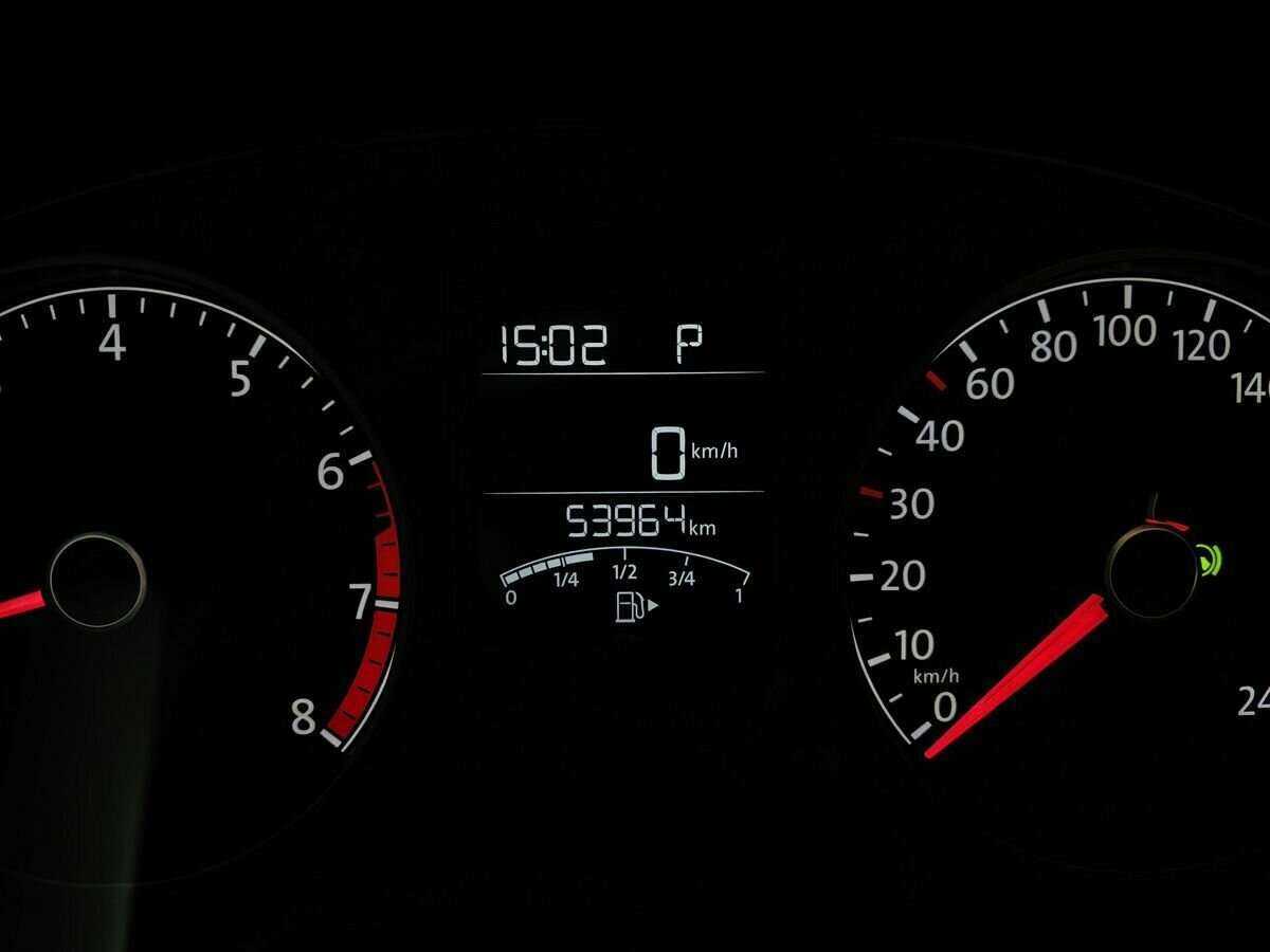 Volkswagen Polo с пробегом — 2018 год. Фото: #16