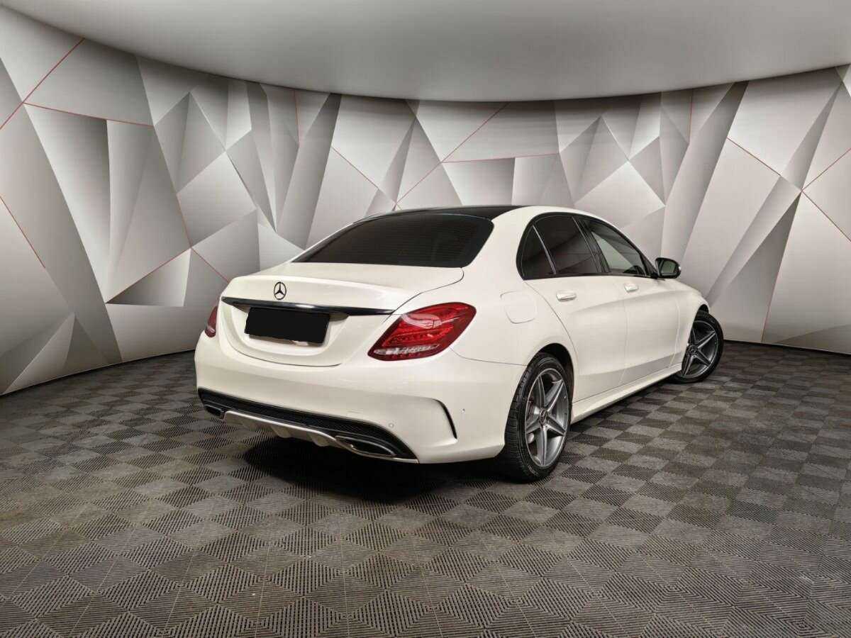 Mercedes-Benz C-Класс с пробегом — 2015 год. Фото: #1