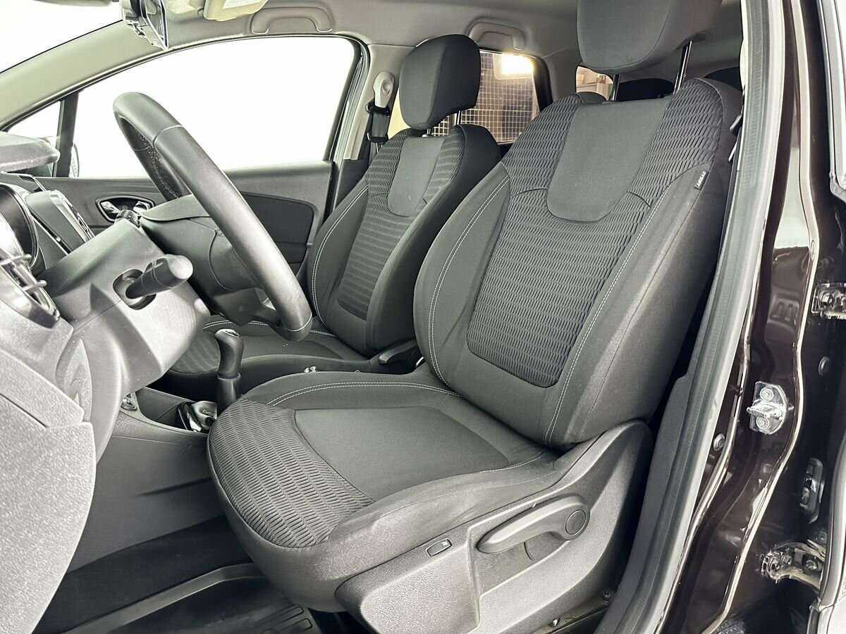 Renault Kaptur с пробегом — 2017 год. Фото: #7