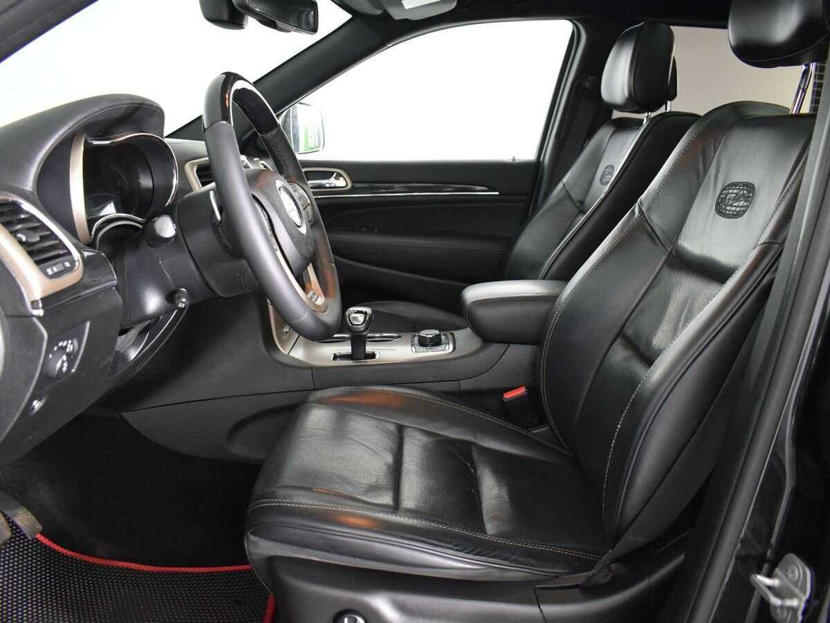 Jeep Grand Cherokee с пробегом — 2014 год. Фото: #7