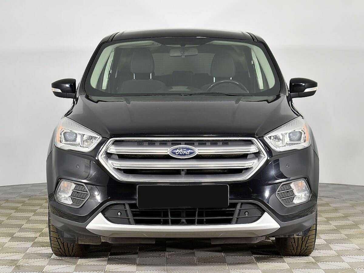 Ford Kuga с пробегом — 2017 год. Фото: #2