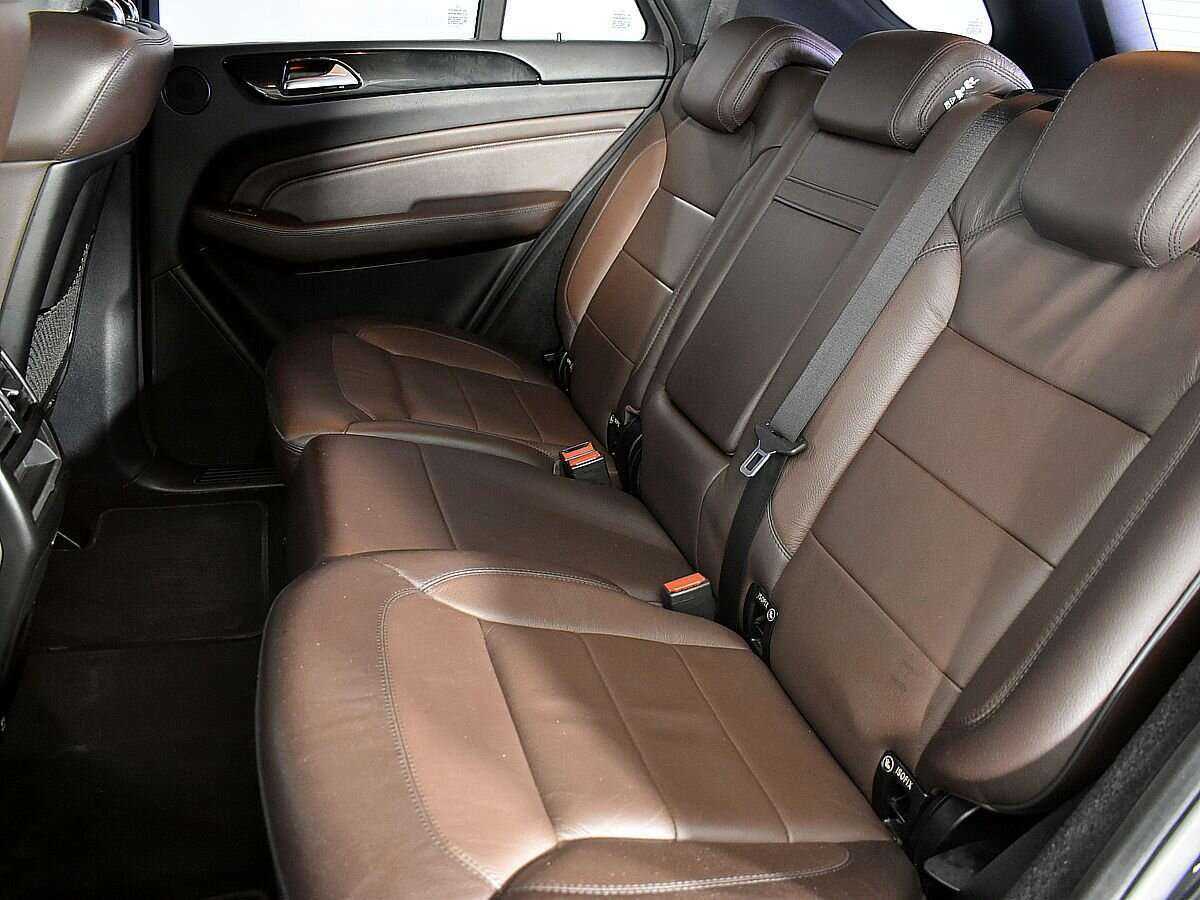 Mercedes-Benz M-Класс с пробегом — 2013 год. Фото: #11