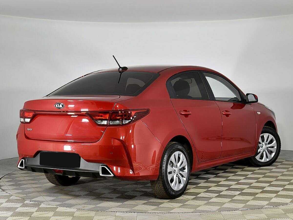 Kia Rio с пробегом — 2020 год. Фото: #1